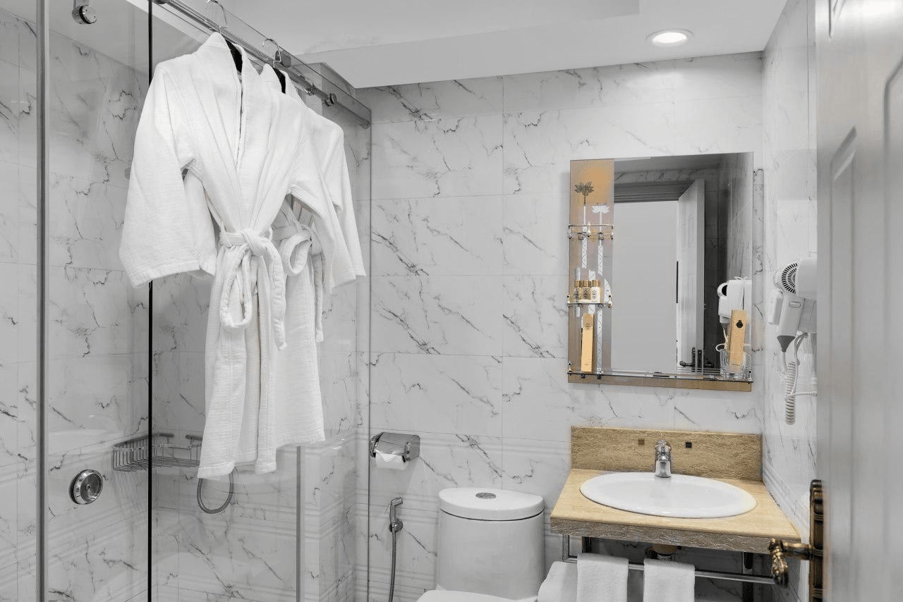 Presidential Suite Bathroom