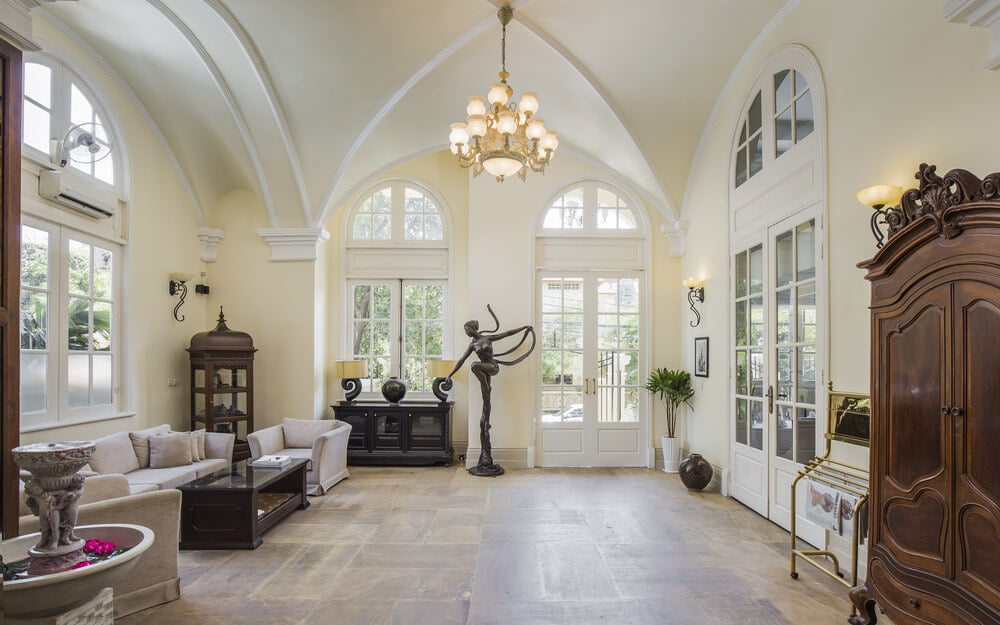 Interior & Exterior Views